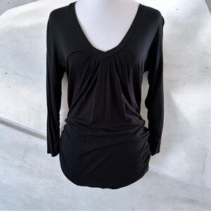 New York & Company Women’s Black V-Neck Ruched Side Top Size M